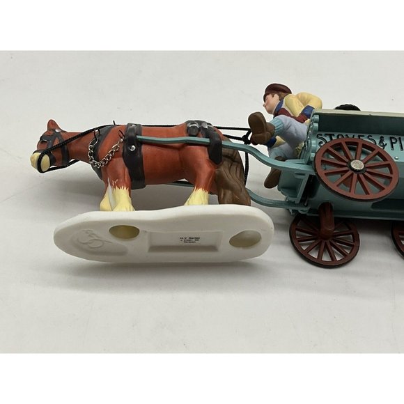 Retired Dept 56 Heritage Village - A New Potbellied Stove For Christmas #56593 - Picture 10 of 13